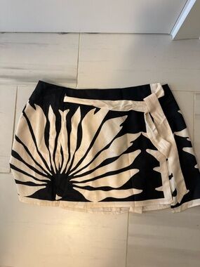 SHEIN Black & Cream Floral-Print Wrap Mini Skirt